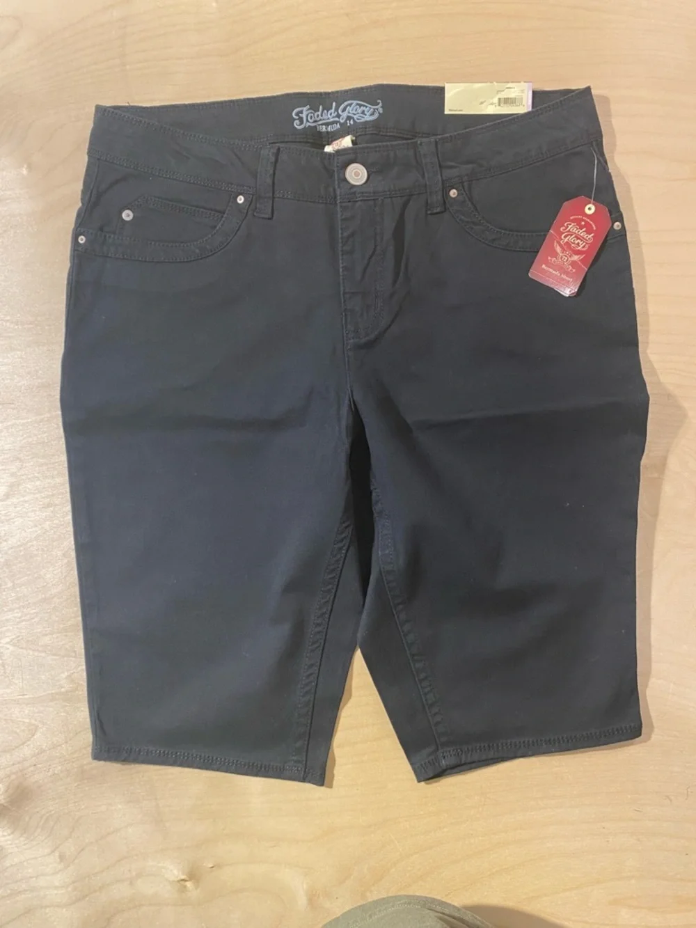 Faded Glory Black Bermuda Shorts 14 (RB)